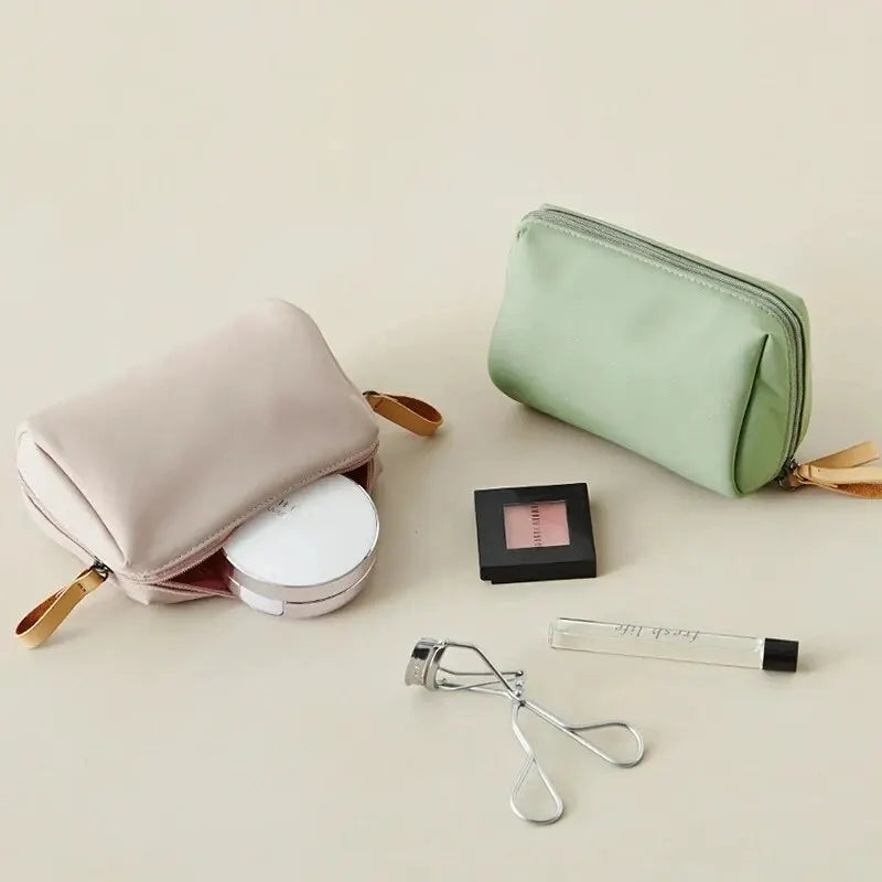 2025 New Women Cosmetic Bag Solid Color Korean Style Makeup Bag Pouch Toiletry Bag Waterproof Makeup Organizer Case Luxury Bag