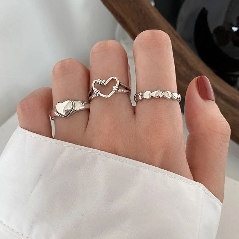 Bohemian Butterfly Pearl Rings Set for Women Shine Pearl Gothic Vintage Plated Retro Rhinestone Simple Finger Jewelry Gift