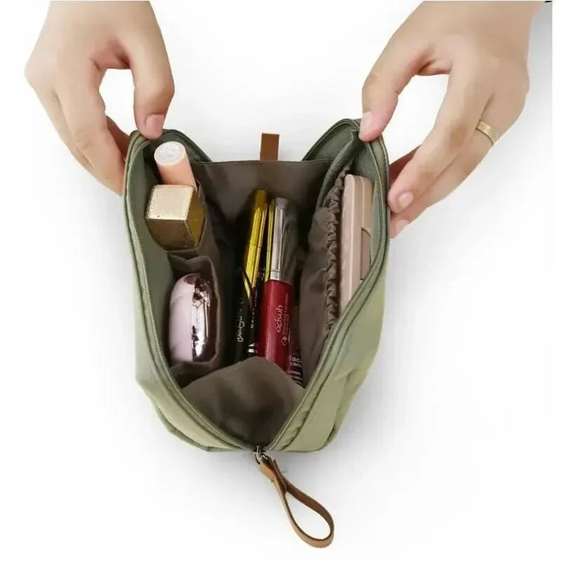 2025 New Women's Small Bag Toiletry Bag Portable Mini Solid Color Korean Makeup Bag Large Capacity Waterproof Storage Clutch Bag