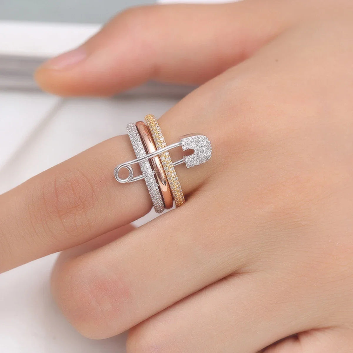 Fashion Pin Connection Three Layers Designer Fashion Ring for Women Valentine's Day Gift Jewelry R7393